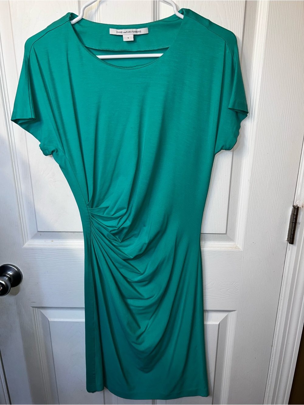 Diane von Furstenberg DVF Emerald Green Ruched Jersey Sheath Dress Size Small